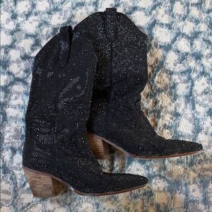 Black Western-Style Rinestone Boots
